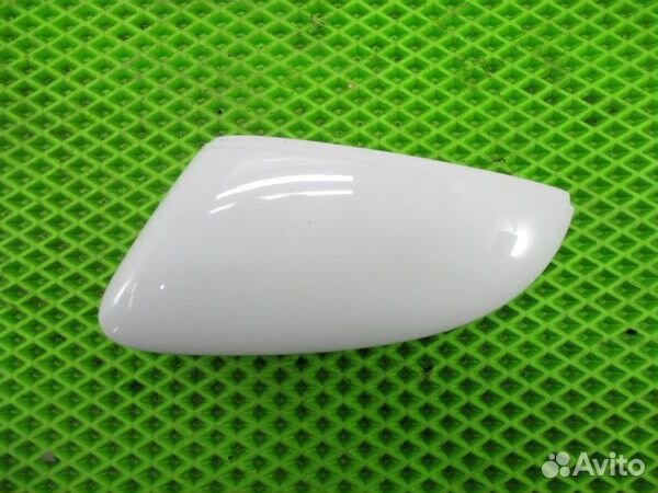Крышка корпуса зеркала левого Skoda Rapid