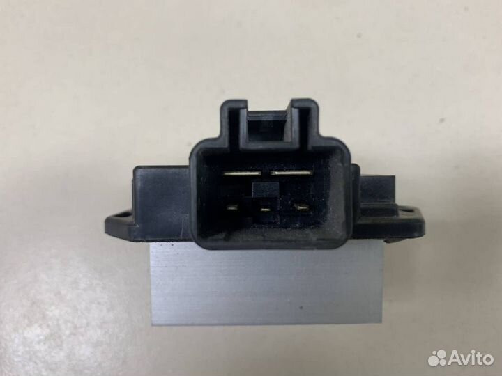 Резистор отопителя Toyota Highlander U40 2007-2013