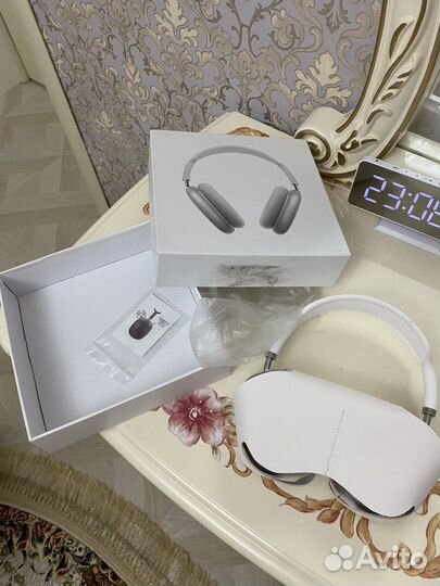 Беспроводные наушники