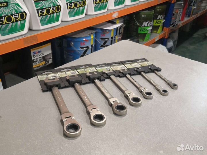 Ключ комбинированный трещоточный шарнирный дт 8 мм