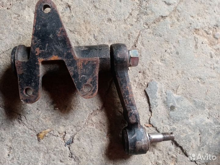 Маятник рулевой Mitsubishi L200