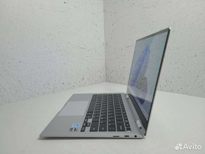 Galaxy Book2 Pro 360 NP930QED