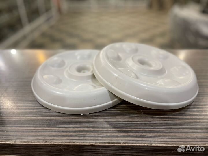 Колпак колеса Газель пластик белый комплект