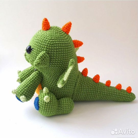 Вязаная игрушка дракон (ручная работа)