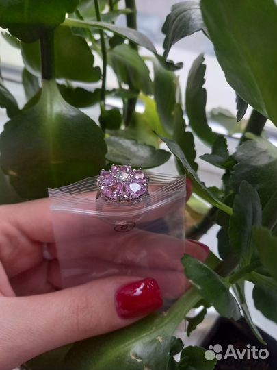 Серебряное кольцо женское