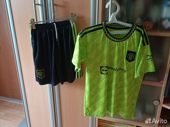 Детская футбольная форма