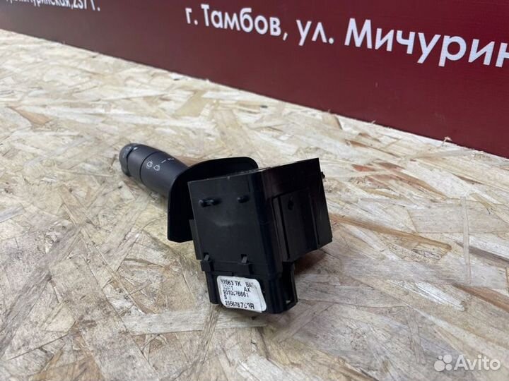 Переключатель стеклоочистителей Renault Duster