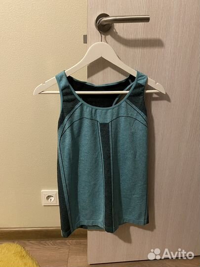 Спортивный костюм женский