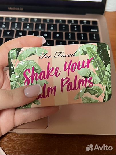 Палетка too faced