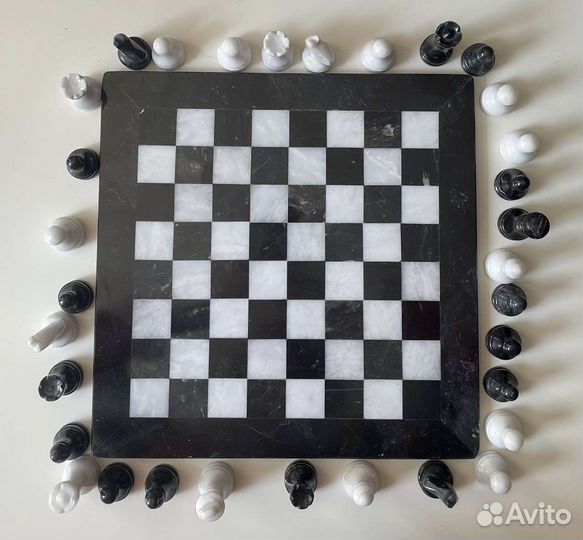Шахматы каменные ч/б, мрамор