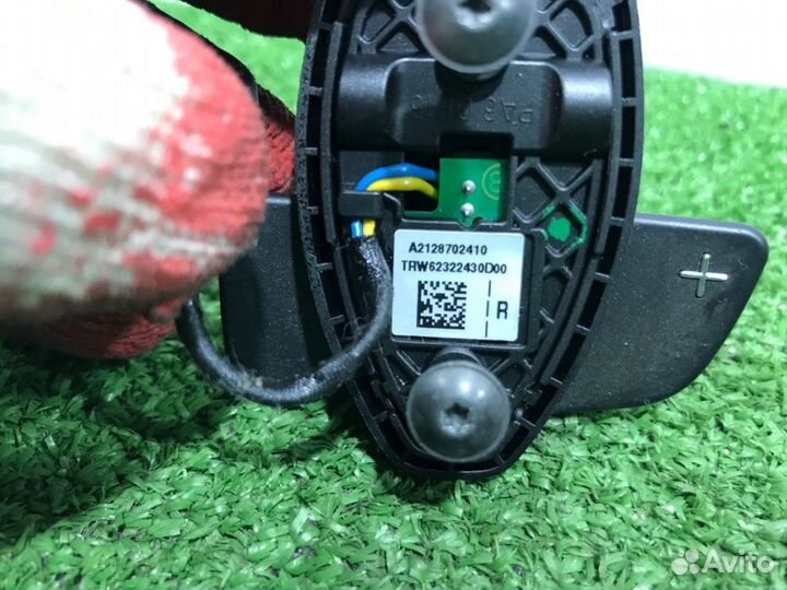 Кнопка руля правая Mercedes-Benz E-350 W212 272980