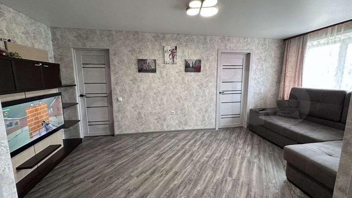 2-к. квартира, 47 м², 5/5 эт.