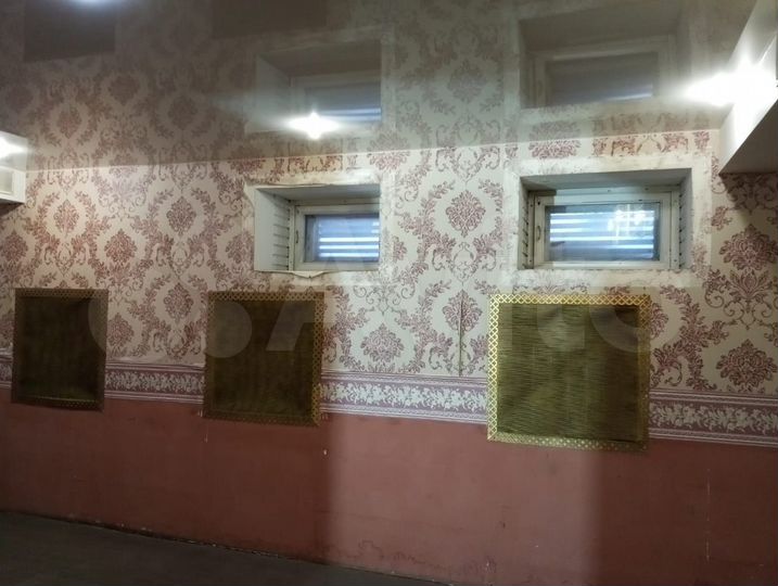 Продается помещение свободного назначения 200 м²