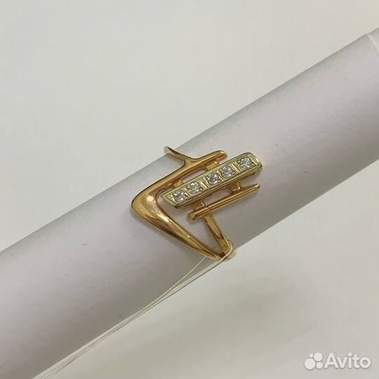 Золотое кольцо 585