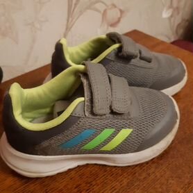 Кроссовки детские adidas 23,5