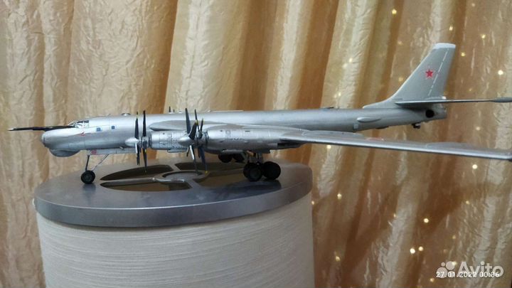 Модель самолёта Ту 142(Ту95мс)