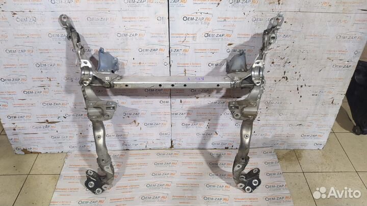 Подрамник передний Audi A5 8T A4 B8 до рест