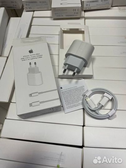 Зарядка apple 20w с кабелем