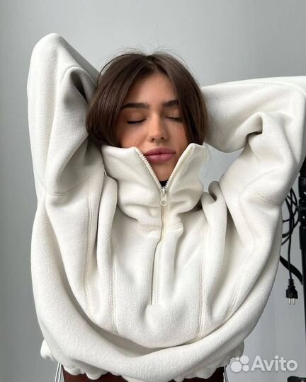 Костюм спортивный