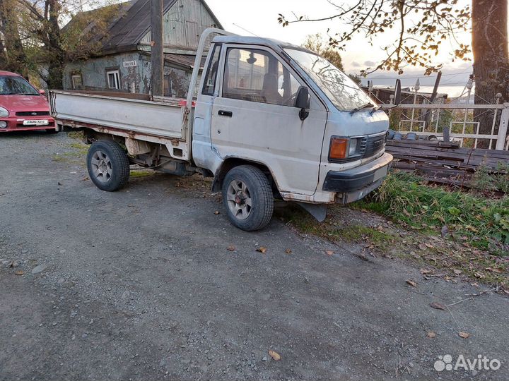 Toyota Town Ace бортовой, 1989