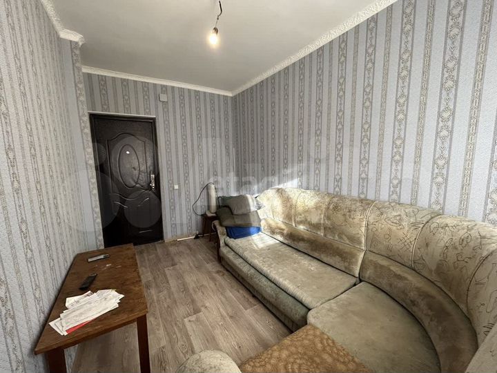 Комната 10 м² в 5-к., 2/3 эт.