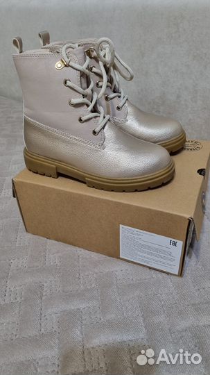 Ботинки для девочки