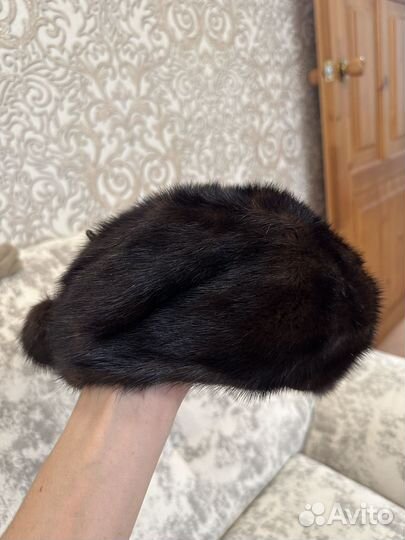 Берет женский норковый