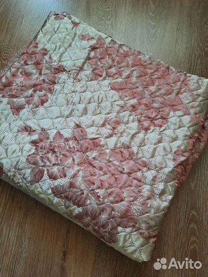 Покрывало на 2 х спальную кровать