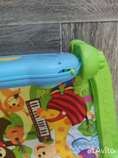 Развивающий коврик