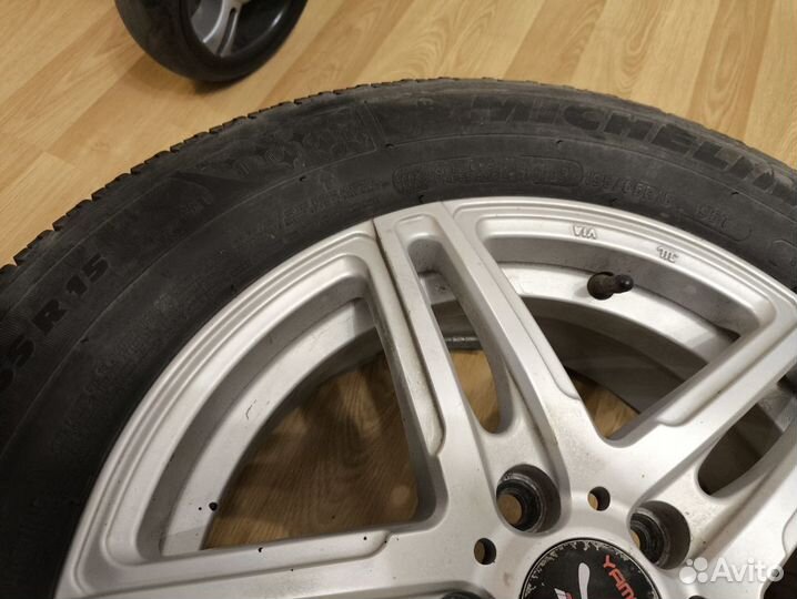 Шины зимние Michelin 195/65 R15 95T и Диски литые