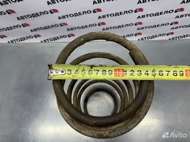 Пружина передняя Audi 100 (C3) 1983 г.в