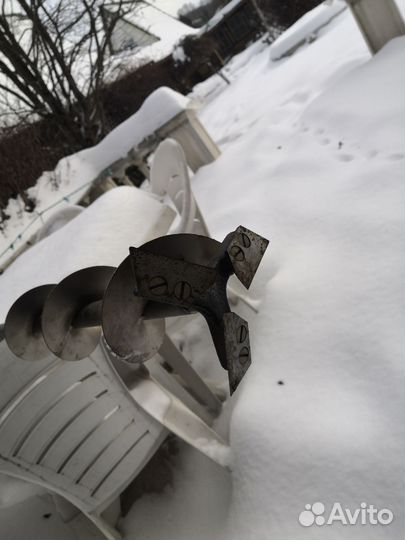 Ледобур титановый с тремя ножами