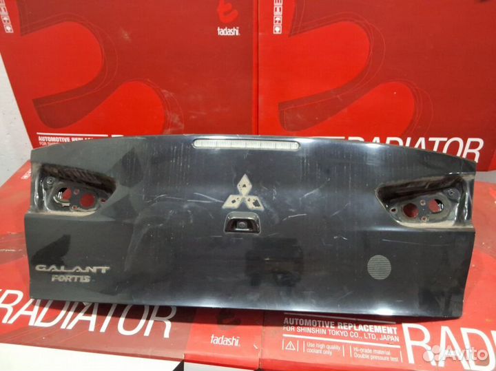 Крышка багажника Mitsubishi Galant fortis CY4A
