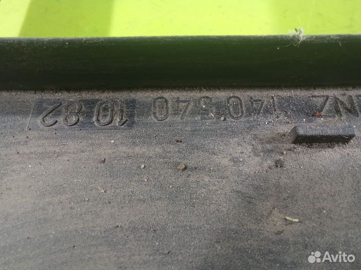 Крышка блока предохранителей Mercedes-Benz W140