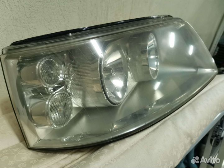Фара правая volkswagen transporter