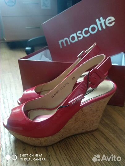 Босоножки сабо Mascotte