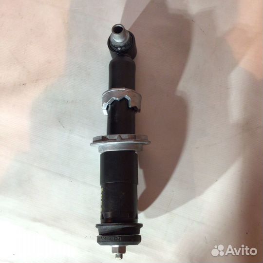 Амортизатор передний Volvo