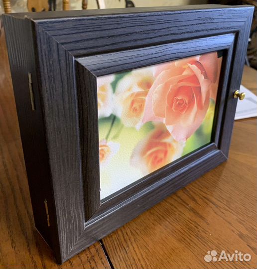 Ключница настенная из дерева