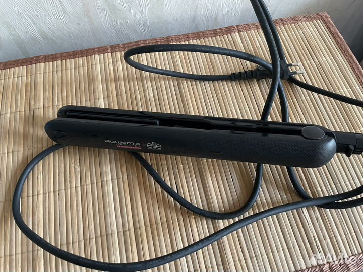 Выпрямитель для волос Rowenta