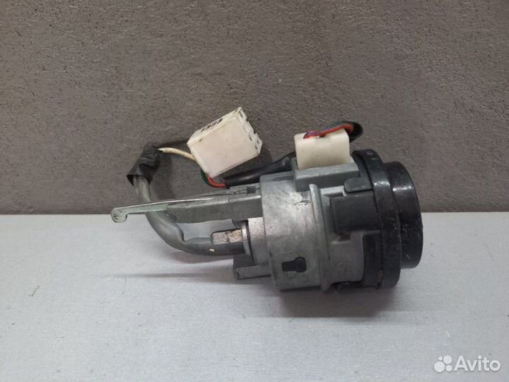 Замок зажигания Kia Cerato 2011