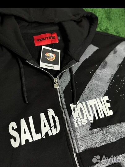 La routine salad market zip hoodie