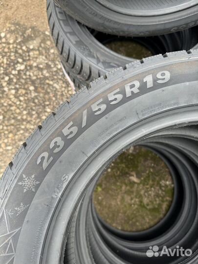 Tracmax X-Privilo S360 235/55 R19 105T