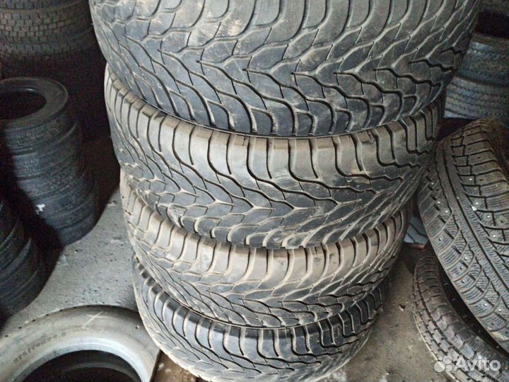 Yokohama 704R 275/60 R17