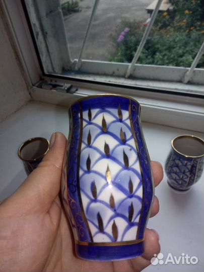 Фарфоровый сервиз