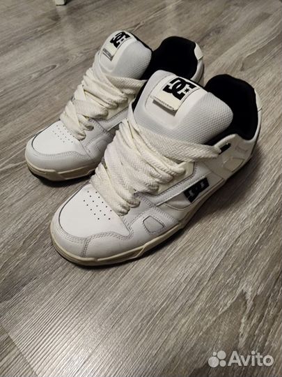 Кроссовки дутыши DC shoes Stag