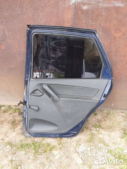 Дверь задняя правая ваз (LADA) Granta