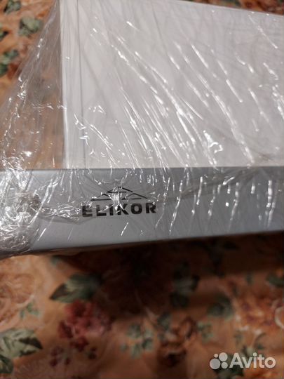 Новая вытяжка для кухни 60 см