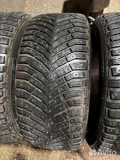 Michelin X-Ice North 4 245/50 R18
