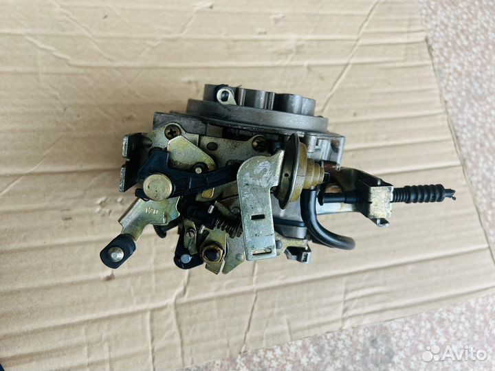 Карбюратор Форд Ескорт-1.4