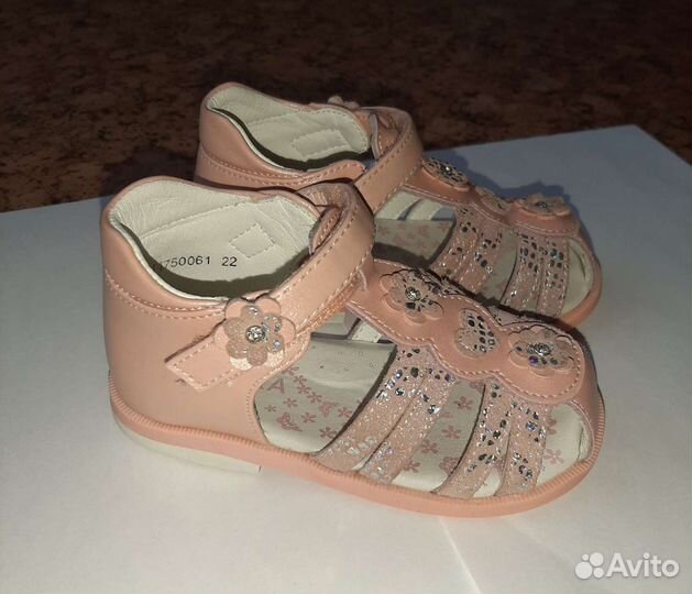 Сандали детские для девочек